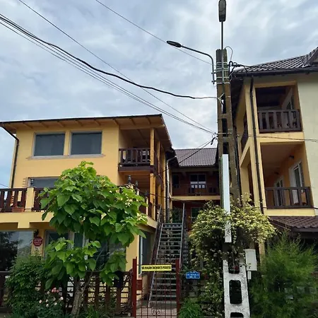 Alga Guest house 3*