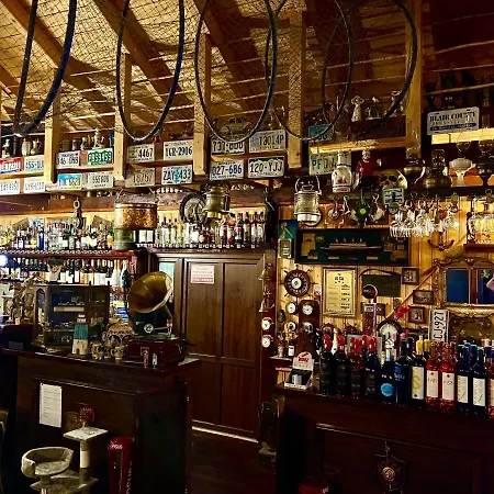 Alga Guest house