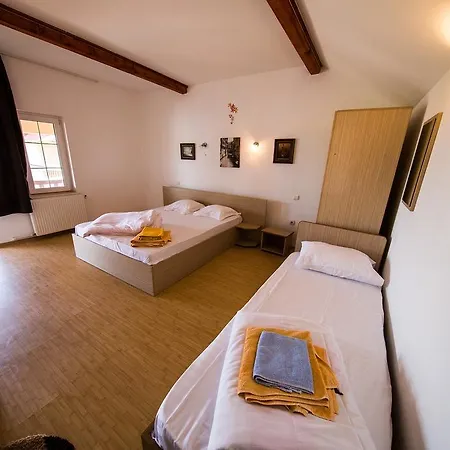 Vendégház Alga 3*